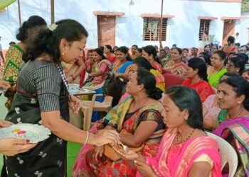 भाग्यश्रीताई आत्राम यांच्या हळदी कुंकू कार्यक्रमाला महिलांचा उदंड प्रतिसाद, एटापल्ली येथे विविध स्पर्धांचे आयोजन.