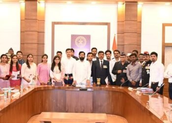 सहाय्यक मोटर वाहन निरीक्षक म्हणून निवड झालेल्या उमेदवारांना प्रजासत्ताक दिनाच्या मुहूर्तावर नियुक्तीपत्रे प्रदान.