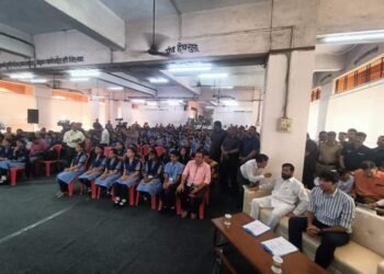 लहानपणी शिक्षण घेतलेल्या शाळेतून मुख्यमंत्री शिंदे यांनी घेतला पंतप्रधानांच्या ‘परिक्षा पे चर्चा’ कार्यक्रमात सहभाग.