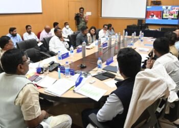 राजुरा क्षेत्रातील मुलभूत समस्यांचे निराकरण करा: आ. सुभाष धोटेंची जिल्हा नियोजन समितीच्या बैठकीत मागणी.