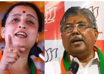 चंद्रकांत पाटलांची यांची तुलना थेट महात्मा फुलेंशी! चित्रा वाघ याचं वादग्रस्त विधान..