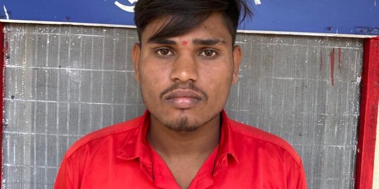 भारती विद्यापीठ व मार्केटयार्ड पोलीस स्टेशन कडील जबरी चोरी व घरफोडीच्या एकूण 4 गुन्ह्यातील पाहिजे अट्टल गुन्हेगारास Unit-2 ने केले जेरबंद