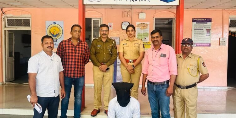 गंभीर गुन्ह्यातील सहा वर्षांपासून फरार असलेला आरोपीला पुणे डेक्कन पोलिसांनी ठोकल्या बेड्या.