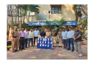 सहा महीन्याच्या बाळाचा सहारा घेवुन, मोबाईल चोरी करणारी महीला समर्थ पोलीसांच्या जाळयात लाखो किंमतीचे मोबाईल जप्त