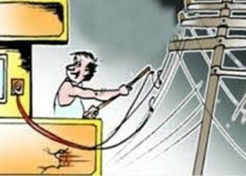 मुंबईत वीज चोरीची एक हजार प्रकरणे उघड, चार कोटी ५७ लाख रुपयांची विजेची चोरी.