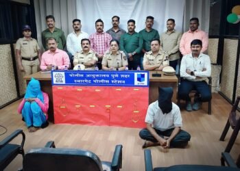 स्वारगेट एस. टी. स्टॅन्ड परिसरामध्ये गदींचा फायदा घेवुन चोरी करणाऱ्या चोरटयांना स्वारगेट पोलीसांनी केले जेरबंद