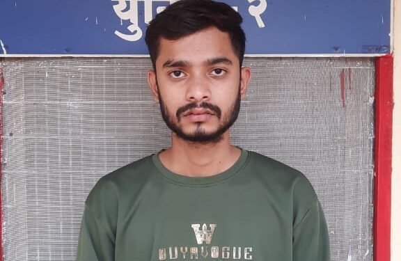 गुन्हे शाखा युनिट२ ची उलेखनिय कामगिरी दखलपात्र गुन्हा करण्याच्या बेतात असलेल्या तरुणास  कोयत्यासह केले जेरबंद