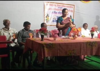 वंदनीय राष्ट्रसंत तुकडोजी महाराज विद्यालयात वार्षिक स्नेह संमेलन उत्सव कला गुनांचा संपन्न..