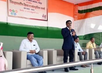 विद्यार्थ्यांमध्ये नेतृत्व गुण व सांघिक भावना वृद्धिगंत होण्यासाठी खेळ उपयुक्त : सहाय्यक आयुक्त अमोल यावलीकर