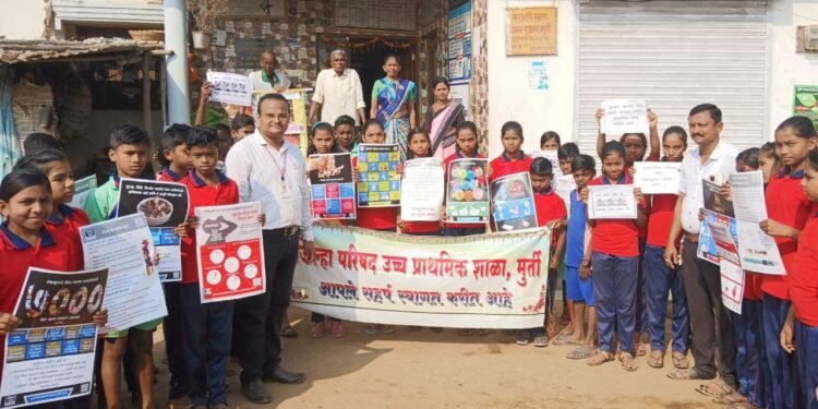 राष्ट्रीय बालपरिषदेत मूर्ती येथील अस्मिता डाखरे हिने केले चंद्रपूर जिल्ह्याचे प्रतिनिधित्व.