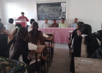 रा. सू. बिडकर महाविद्यालय हिंगणघाट येथे इंग्रजी विभागाच्या वतीने व्याख्यानाचे आयोजन.