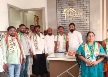 पळसगाव (बाई) येथील माजी सरपंचासह ग्रा.प. सदस्याच्या राष्ट्रवादी काँग्रेस पक्षात पक्ष प्रवेश.