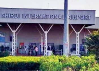 साईभक्तांसाठी व महाराष्ट्रासाठी आनंदवार्ता, समृद्धी महामार्ग, वंदे भारत एक्स्प्रेसनंतर आता  शिर्डी विमानतळाला ‘नाईट लँडिंग’ परवाना.