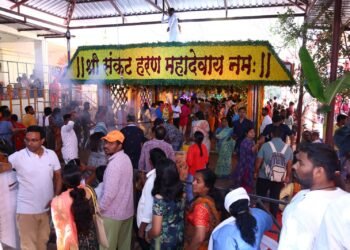 श्री संकट हरण महादेव मंदिरामध्ये कोंढवा खुर्द ग्रामस्थाने मदिराचा परिसर दुमदुमला…