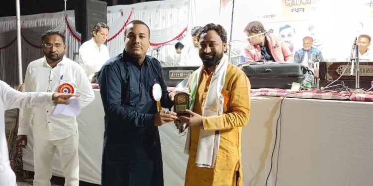 हिंगणघाट शहरात एकता कौमी कमेटी तर्फे शाम-ए-गजल या कव्वालीचा कार्यक्रम उत्साहपूर्ण वातावरणात संपन्न.