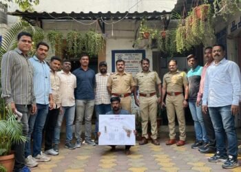 दत्तवाडी पोलीस स्टेशन तपास पथाची धडाकेबाज कामगिरी सराईत गुन्हेगार देशी पिस्टल व काडतुसांसह जेरबंद