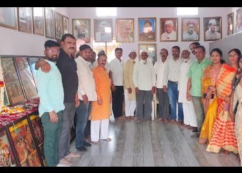 रायपूर: देश गौरव सुभाषचंद्र बोस वाचनालयात शिवाजी महाराज जयंती उत्साहात साजरी. शिवाजी महाराज युवकांसाठी एक आदर्श: दिनेश बंग.