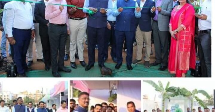 मिरा भाईंदर मनपा आयोजित ‘माझी वसुंधरा’ अभियान अंतर्गत वनमहोत्सव 2023 चा आ. सरनाईक, आयुक्त ढोले यांच्या हस्ते शुभारंभ.