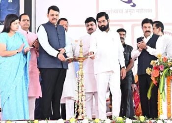 मुंबई शहरातील विविध विकास कामांचा शुभारंभ सोहळा  मुख्यमंत्री शिंदे व उपमुख्यमंत्री फडणवीस यांच्या उपस्थितीत चेंबूर येथे संपन्न.