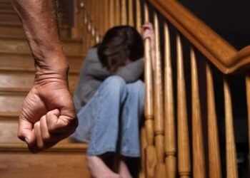 जेवण देण्याच्या बहाण्याने त्याने घरी बोलावलं, मुंबईत 3 मुलांसोबत 43 वर्षाच्या नराधमाने केलं भयानक कृत्य…