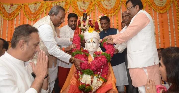 नमामि गंगेच्या धर्तीवर आता महाराष्ट्र राज्यात नमामि चंद्रभागा अभियानाला येणार गती.