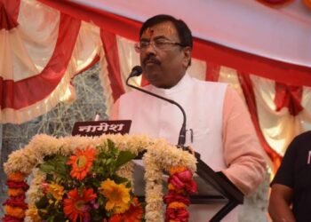 मच्छीमार बांधवांसाठी खूश खबर, मासेमारी साठी तलाव ठेका माफीचा राज्य शासनाचा महत्वपूर्ण निर्णय.