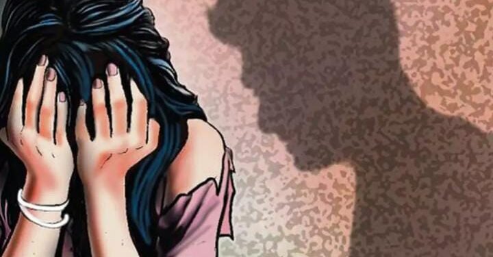 सोशल मीडियावर ओळखी, सांगलीचा आरोपी, कोल्हापुरात झाला बलात्कार अन् वर्धेत गुन्हा दाखल.