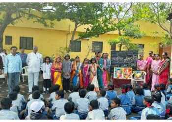 सहनशीलता ही महिलांना लाभलेली सर्वोत्तम देणगी: मुख्याध्यापक वसंत शिंदे