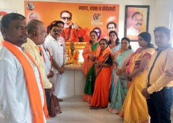 पाचोरा येथे उद्धव बाळासाहेब ठाकरे पक्षाच्या वतीने छत्रपती शिवाजी महाराज जन्मोत्सव साजरा.