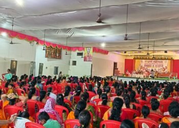 आधार फाउंडेशन व्दारा भव्य स्वरूपात महिला महोत्सवाचे आयोजन, भरगच्च विविध सप्तरंगी कार्यक्रमाची मेजवानी हजारो महिलांची उपस्थिती.