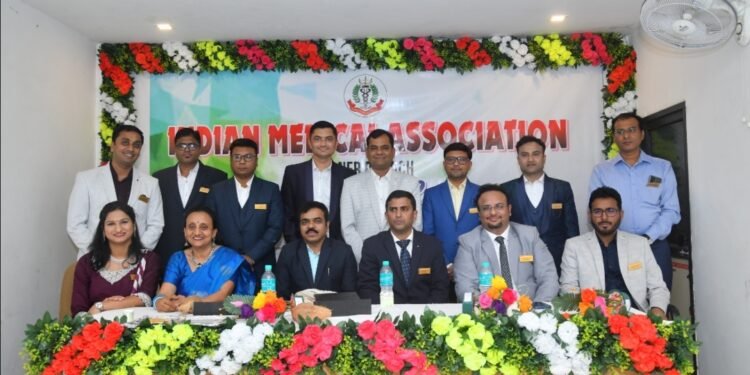 अनेक डॉक्टरांची उपस्थितीत सावनेर येथे आय.एम.ए.ची नवीन कार्यकारिणी घोषित.