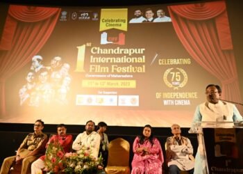 नारी ते नारायणीपर्यंतचा प्रवास सिद्ध करण्याचा संकल्प करावा, महिला संमेलनात वन, सांस्कृतिक कार्य मंत्री मुनगंटीवार यांचे प्रतिपादन.