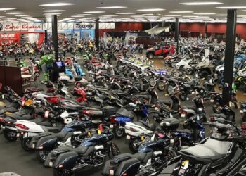 15 वर्ष जूनी शासकीय वाहने निष्कासन करा,  परिवहान विभागाच्या वतीने आवाहन.