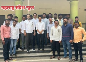 आढावा बैठकीत ग्रामीण युवक काँग्रेस जिल्हाध्यक्ष शंतनु धोटेंनी मांडला कामकाजाचा लेखाजोखा.