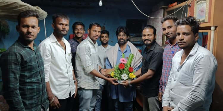 डॉ. बाबासाहेब आंबेडकर जयंती महोत्सव समिती पट्टणकडोली, जिल्हा कोल्हापूर यांच्या वतीने डॉ नितिन गोंधळे यांचा सत्कार