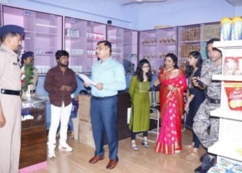 महाराष्ट्र पोलीस बॉईज संघटनेला यश, पोलीस अधीक्षक ठाकूर यांच्या प्रयत्नामुळे तीन वर्षापासून बंद असलेली पोलीस सबसिडी कॅन्टीन सुरू.