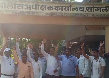 फेसबुकवर डॉ. आंबेडकर, प्रकाश आंबेडकर, रामदास आठवले यांच्यावर आक्षेपार्ह, शिवराळ भाषेत टीका करणाऱ्या पांडू सुर्यवंशी यांच्यावर कारवाई करून तात्काळ अटक करा.