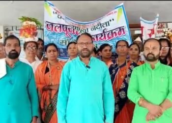 हिंगणघाट येथे चला जाणून घेऊया नदीला उपक्रमा अंतर्गत जलपुजन व जल संवर्धन अभियान.