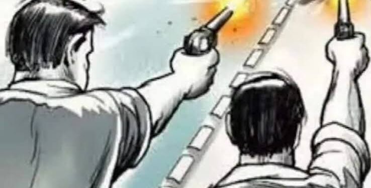 शुल्लक कारणावरून नागपुर येथे पानठेल्या चालकावर गोळीबार दोन आरोपींना पोलिसांनी ठोकल्या बेड्या.