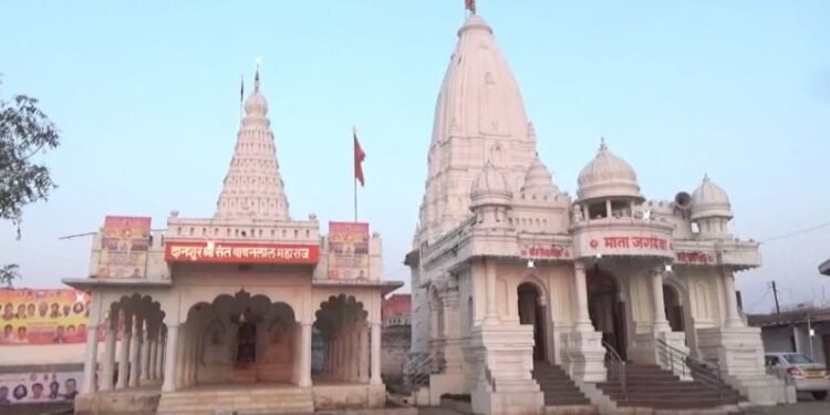 वाशिम जिल्ह्यातील बंजारा समाजाची काशी म्हणून प्रसिद्ध पोहरादेवी मंदिर परिसरात कलम 144 लागू.