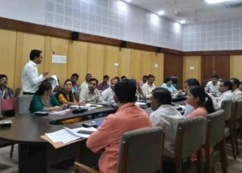 भंडारा जिल्हात तंबाखूजन्य पदार्थ खाणे पडले महागात साडेसहाशे जणांना वर कारवाई, एक लाख रकमेची वसुली.