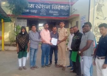 सिंदेवाही: सामाजिक कार्याची बांधीलकी जपत नगरसेवक युनुसभाई शेख़ यानी दिला माणुसकीचा संदेश.