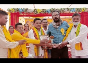 आदिवासी समाजाने आपल्या संस्कृतीच्या माध्यमातून चांगले संस्कार घडवून आणावे: माजी आमदार दिपक दादा आत्राम यांचे प्रतिपादन.