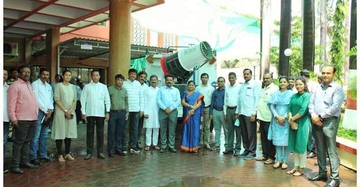 मिरा भाईंदर महानगर पालिका आयुक्त यांच्या उपस्थितीत करण्यात आले “डस्ट कंट्रोल यंत्रणा” कार्यप्रणालीचे सादरीकरण