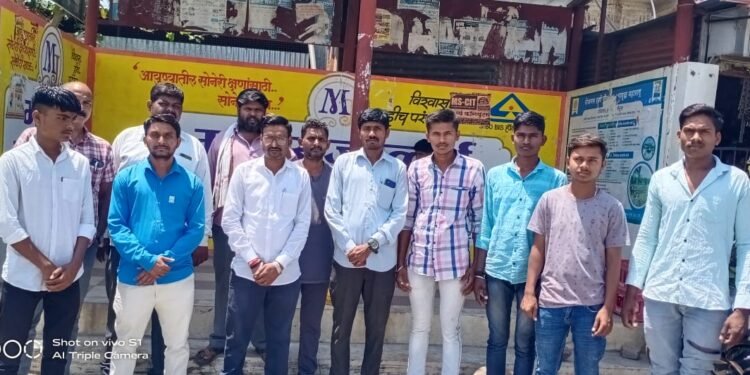 मेहकर तालुक्यातील उसरण येथील महाराष्ट्र राज्य संघटनेच्या वतीने शाखेच्या कार्यकारणीची बैठक सपन्न.