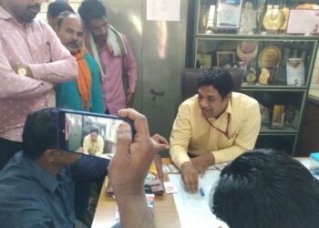 हिंगणघाट: बन्सीलाल कटारिया रत्नविद्या शाळेच्या मुख्याध्यापकाची विद्यार्थि व पालकांसोबत अरेरावीची वागणूक, संतप्त पालकांची कारवाईची मागणी