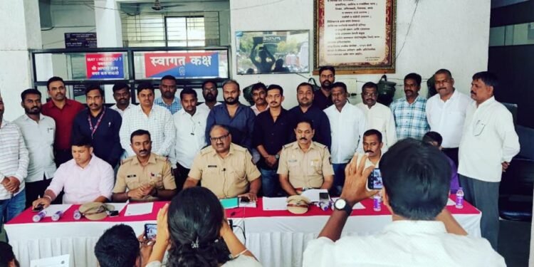 पिंपरी चिंचवड, पुणे जिल्हा, अहमदनगर, औरंगाबाद येथुन दुचाकी वाहनचोरी करणारे ०५ आरोपीकडून किं रु.२१,५०,०००/- ची एकुण ४३ दुचाकी वाहने जप्त चोरीची वाहने विकत घेणाऱ्यांवर सुध्दा कारवाई