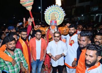 आलापल्ली येथे श्री हनुमान जन्मोत्सव राजे अम्ब्रीशराव आत्राम यांच्या उपस्थितीत जल्लोषात साजरा.