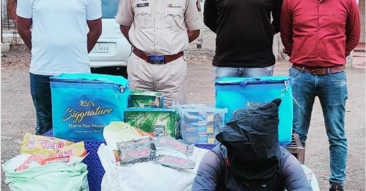 हिंगणघाट पोलिस गुन्हे प्रगटीकरण पथकाची  सुगंधित तंबाखू व गुटखा विकणाऱ्यावर धडक कारवाई.