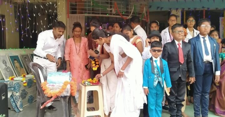 पिंपरी चिंचवड येथे डॉ. बाबासाहेब आंबेडकर यांची १३२ वी जयंती भीम संदेश यात्रा व संविधान दिंडी काढून उत्साहात साजरी.